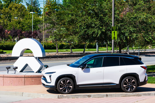 NIO ES6 electric SUV semi-autonomous car on display near Chinese automobile manufacturer NIO software development office in Silicon Valley - San Jose, California, USA - 2019