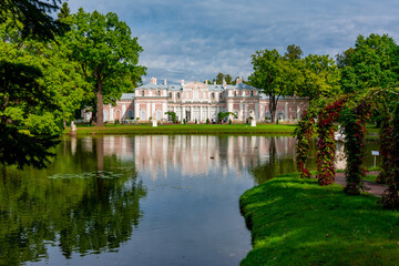 Fototapeta na wymiar Chinese Palace in Oranienbaum Lomonosov, Saint Petersburg, Russia