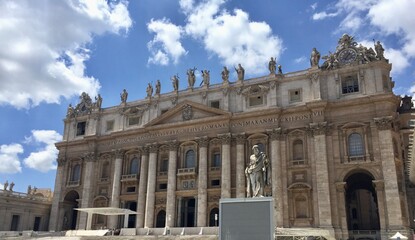 Fototapeta na wymiar Front Entrance Facade of St Peter's Basilica Vatican
