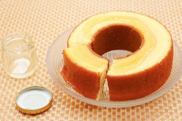 はちみつソースのバウムクーヘン