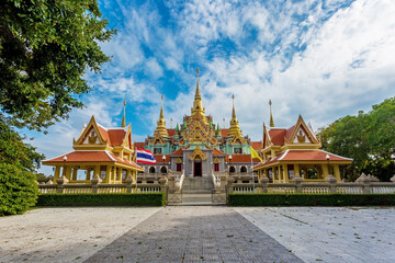 Naklejka premium Temple with relic of the Buddha