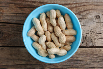 Peanuts in bowl