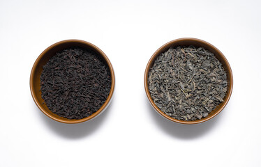 Green and black tea leaves in brown plates , Japanese tea , Sencha, Ryokucha