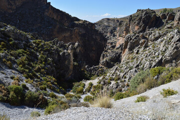 Circular del Río Monachil Hike near Granada, Spain