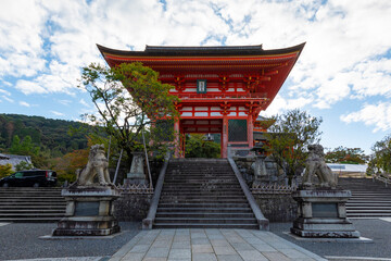 Obraz premium 清水寺 仁王門