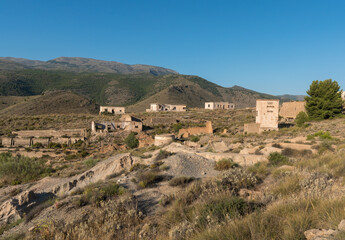 Fototapeta na wymiar old mining complex in southern Spain