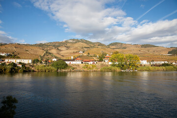 Fototapeta na wymiar Autumn in Douro Valley, Portugal