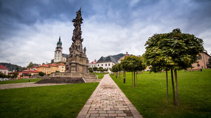 Obraz premium The baroque Holy Trinity plague column in central square of Kremnica,