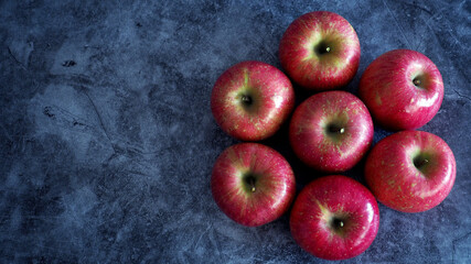 Many apples