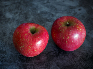 apples