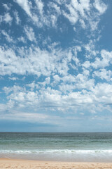 Obraz premium beach and blue sky in the summer
