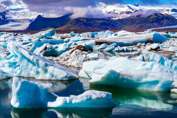 The lagoon Jokulsaurloun in Skaftafell