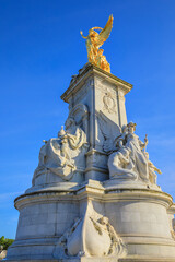 Victoria Memorial, London, Buckingham Palace