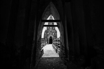 Obraz premium Wat Chaiwattanaram old architecture, Ayutthaya