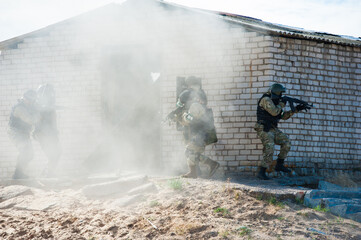 Subdivision anti-terrorist police during a tactical exercises