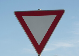 a give way or yield traffic sign