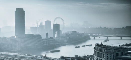 Fototapeta premium rooftop view over London on a foggy day from St Paul's cathedral, UK
