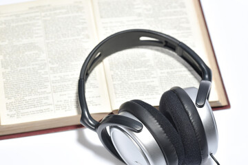 Books listen with speakers