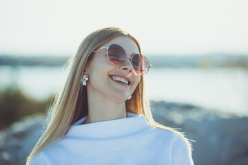 Fashion woman portrait on the beach