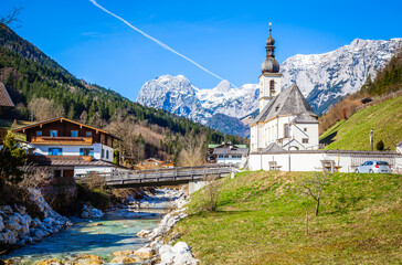Fototapeta premium Church of Ramsau, a small village near Berchtesgaden in Bavaria, Germany