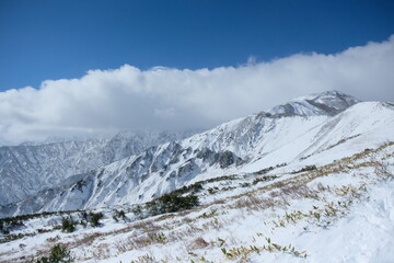 雪の北アルプス、八方尾根。japanese northern alps with snow, Hakuba Valley, autumn time Japan