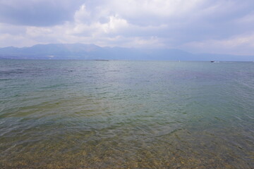 Autumn, the clean surface of Lake Biwa, the clear water