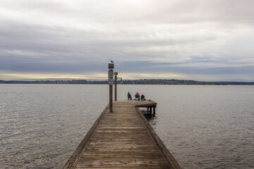 Obraz premium Fisherman On A Pier 