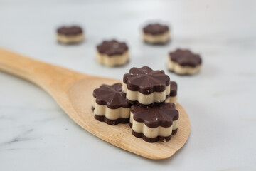 healthy home made sugar free Chocolate Truffles Balls with almond butter