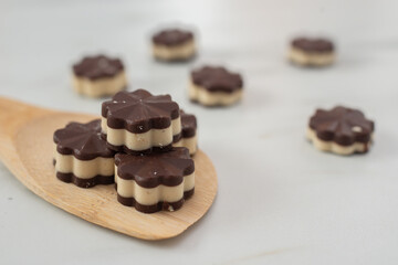 healthy home made sugar free Chocolate Truffles Balls with almond butter