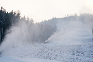 Obraz na płótnie Canvas Preparation of the slope in the ski resort
