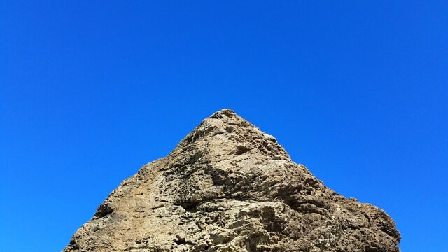 rocks in the sky