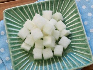 아시아 음식 치킨무, 무피클
