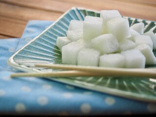 아시아 음식 치킨무, 무피클
