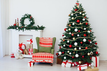 New Year's Eve Christmas Tree With Gifts Decor