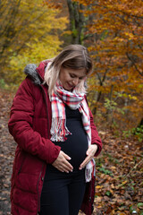 Maternity photo shooting in november outdoor