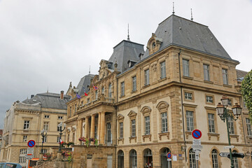 Fototapeta na wymiar Town Hall in Autun, France 