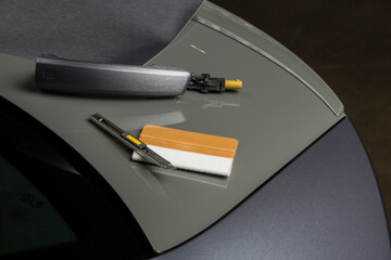 Gold squeegee and knife with wrapped car knob