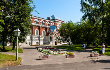 Naklejka premium St. George's Cathedral in 1903 by the architect Leontius Benois. The domes and the bell tower were demolished. Now it is a museum of crystals. The city of Gus Khrustalny. Vladimir region. Russia.