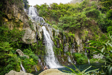 Obraz na płótnie Canvas Waterfall of Bassin des Aigrettes in Saint-Gilles on Reunion Island