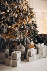 Christmas tree with gift boxes © Elizaveta Kovalevska