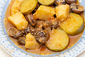 Greek escargot with veg