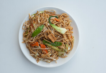 stir fried noodle with vegetables 