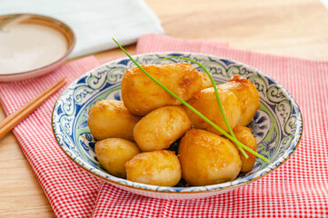 里芋の煮っころがし