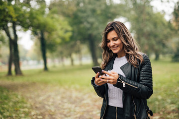 Chatting with someone, smiling face.