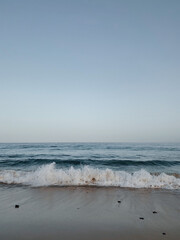 Escuchando las olas en una tarde en Fuerteventura