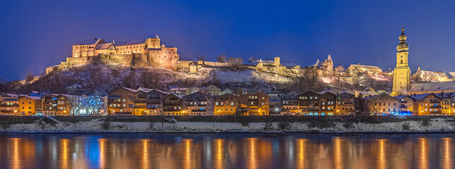 Burghausen in der blauen Stunde