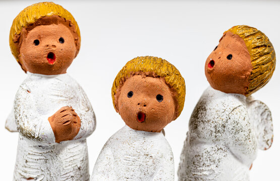 Singende Engelfiguren