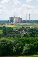 Fototapeta na wymiar Blick vom Indemann auf das Kraftwerk Eschweiler