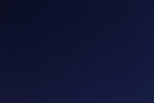 c&eacute;u estrelado, longa exposi&ccedil;&atilde;o, estrelas, lua