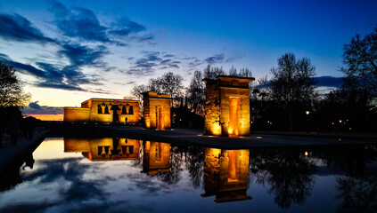 atardecer en el Templo de Debod